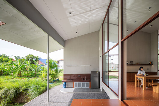 Baan Rim Bua House / VYN Studio Baan Rim Bua House / VYN Studio - Fotografia de Interiores