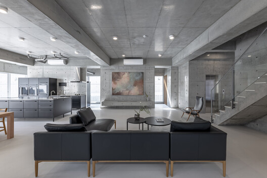 Fengyuan Residence / Mao, Shen-Chiang Architecture Studio Fengyuan Residence / Mao, Shen-Chiang Architecture Studio - Interior Photography, Living Room, Lighting, Chair