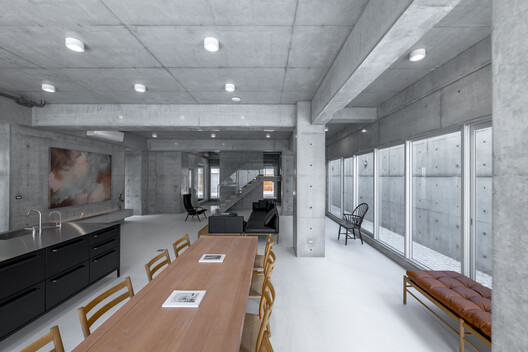 Fengyuan Residence / Mao, Shen-Chiang Architecture Studio Fengyuan Residence / Mao, Shen-Chiang Architecture Studio - Interior Photography, Kitchen