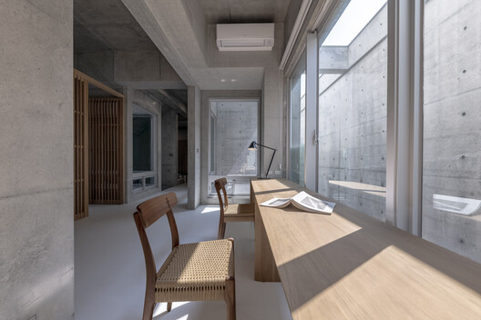 Fengyuan Residence / Mao, Shen-Chiang Architecture Studio Fengyuan Residence / Mao, Shen-Chiang Architecture Studio - Interior Photography, Wood