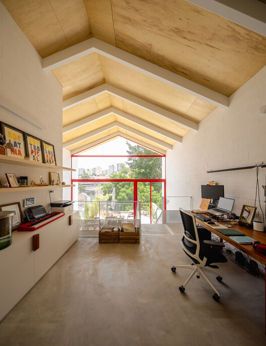 Casa Votupoca / ARKITITO Arquitetura Casa Votupoca / ARKITITO Arquitetura - Interior Photography, Living Room, Wood, Beam