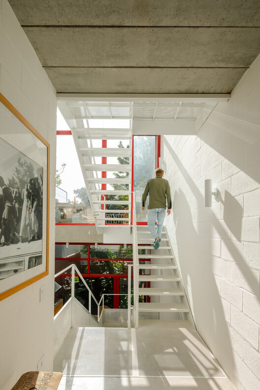 Casa Votupoca / ARKITITO Arquitetura Casa Votupoca / ARKITITO Arquitetura - Interior Photography, Stairs, Handrail