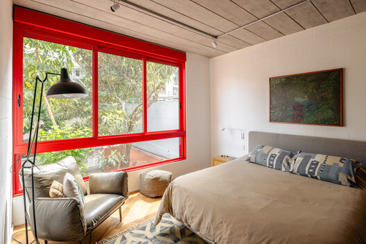 Casa Votupoca / ARKITITO Arquitetura Casa Votupoca / ARKITITO Arquitetura - Interior Photography, Bedroom, Wood, Bed, Lighting