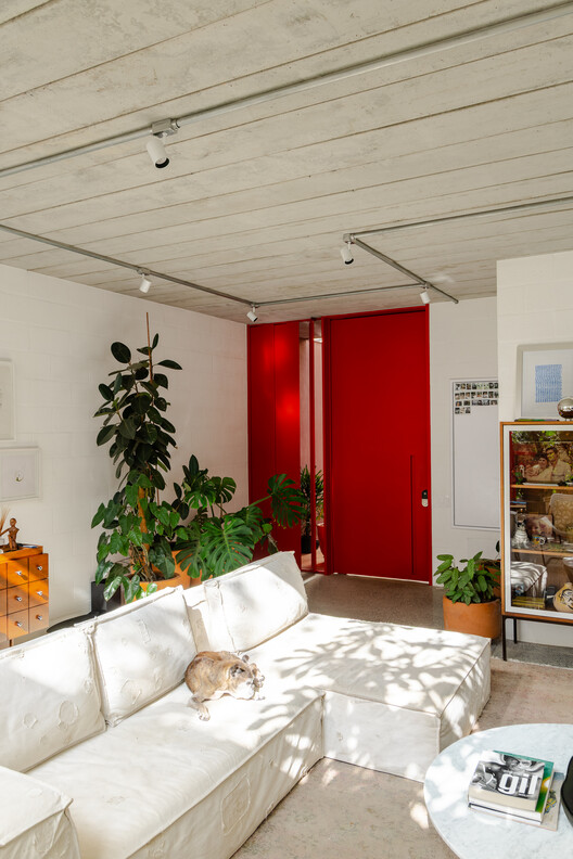Casa Votupoca / ARKITITO Arquitetura Casa Votupoca / ARKITITO Arquitetura - Interior Photography, Bedroom, Chair
