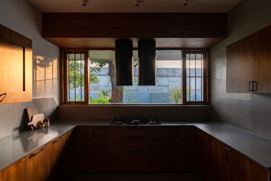 House Beyond the Mango Trees / inLe architects House Beyond the Mango Trees / inLe architects - Interior Photography, Wood, Countertop, Glass