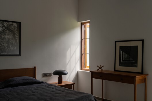 House Beyond the Mango Trees / inLe architects House Beyond the Mango Trees / inLe architects - Interior Photography, Bedroom, Wood, Lighting