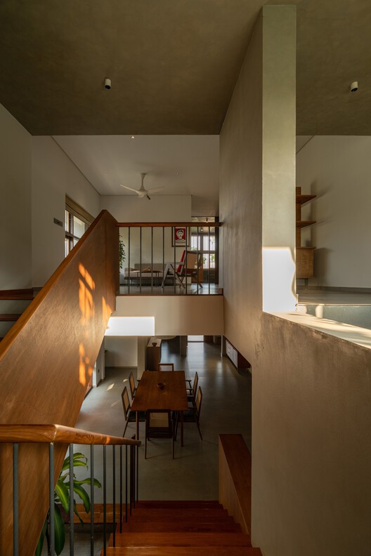 House Beyond the Mango Trees / inLe architects House Beyond the Mango Trees / inLe architects - Interior Photography, Wood