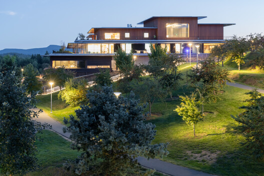 Amherst College / Herzog & de Meuron + Sasaki Amherst College / Herzog & de Meuron + Sasaki - Imagen 2 de 25