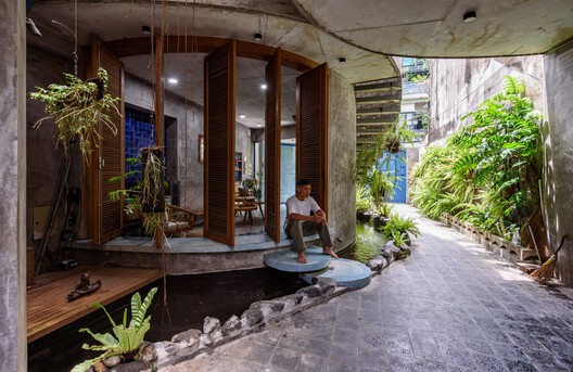 Casa Bifamiliar / Khuon Studio - Imagen 3 de 28