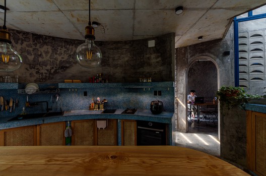 Casa Bifamiliar / Khuon Studio - Imagen 10 de 28