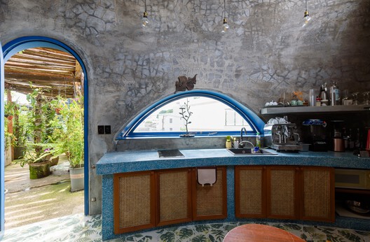 Casa Bifamiliar / Khuon Studio - Imagen 13 de 28