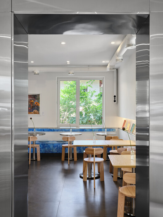 Collab Cafe & Concept Store / Levelstudio Collab Cafe & Concept Store / Levelstudio - Image 12 of 20