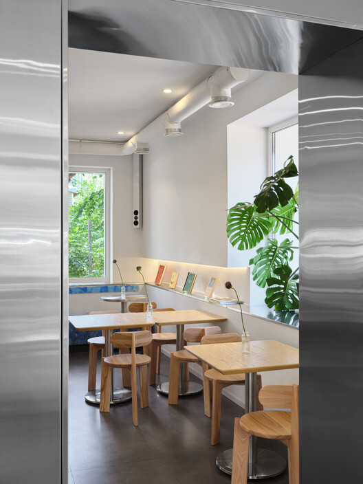 Collab Cafe & Concept Store / Levelstudio Collab Cafe & Concept Store / Levelstudio - Image 13 of 20