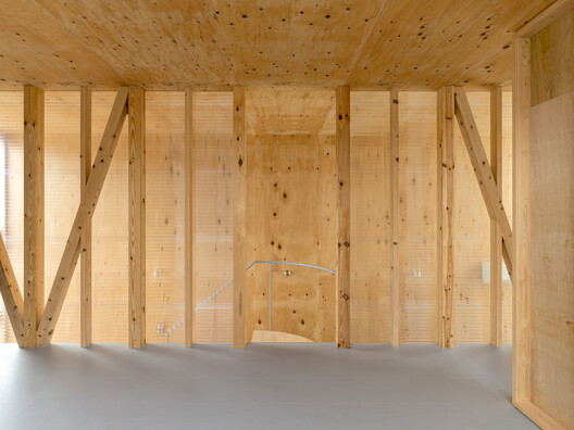 House in Minamigata / Yutaka Yoshida Architect & Associates House in Minamigata / Yutaka Yoshida Architect & Associates - Image 14 of 22