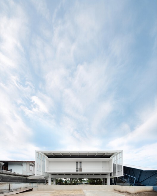 Mahachai Residence / Patara Architects Mahachai Residence / Patara Architects - Image 6 of 34