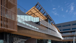 Nakamura Ward Office Complex / Takenaka Corporation