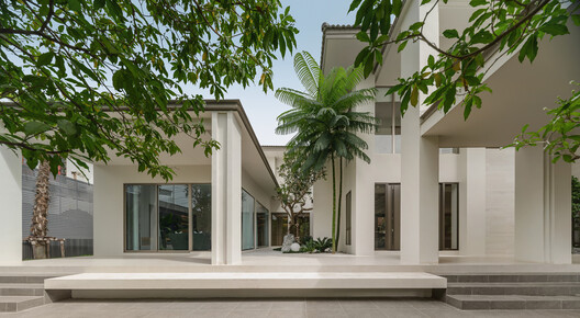 Prukpirom House Renovation (PPR House) / S+S Architects Prukpirom House Renovation (PPR House) / S+S Architects - Image 2 of 25