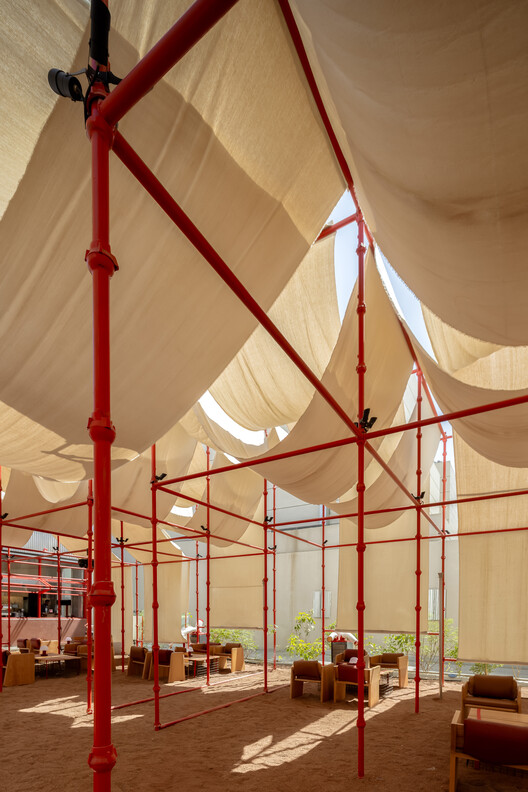 Bag Café / AO Architects - Image 4 of 18