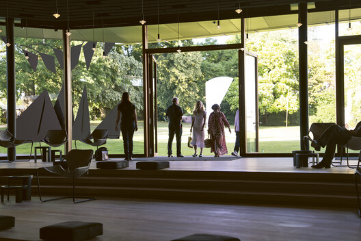 The expanded Ensemble of the Fondation Beyeler / Atelier Peter Zumthor The expanded Ensemble of the Fondation Beyeler / Atelier Peter Zumthor - Interior Photography