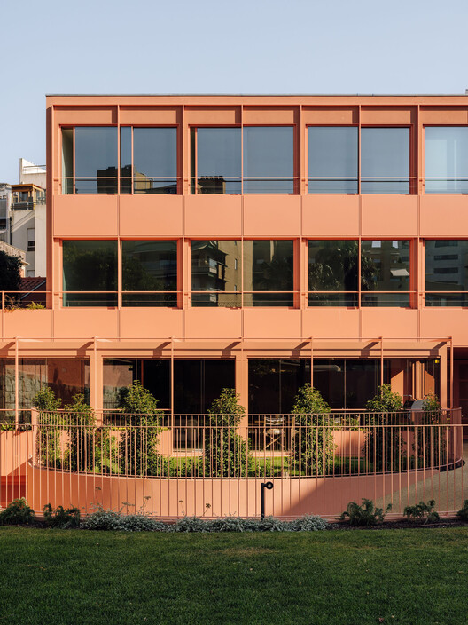 Padre Luís Cabral Building / Hori-zonte - Exterior Photography