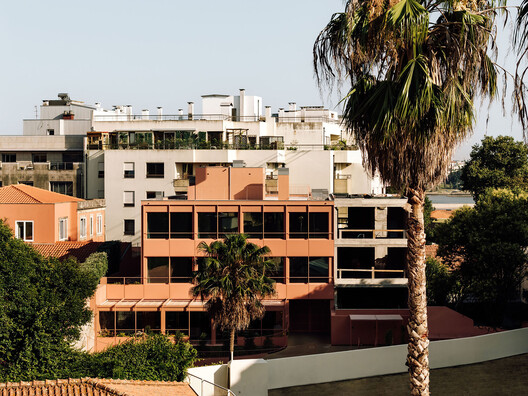 Padre Luís Cabral Building / Hori-zonte - Image 24 of 27
