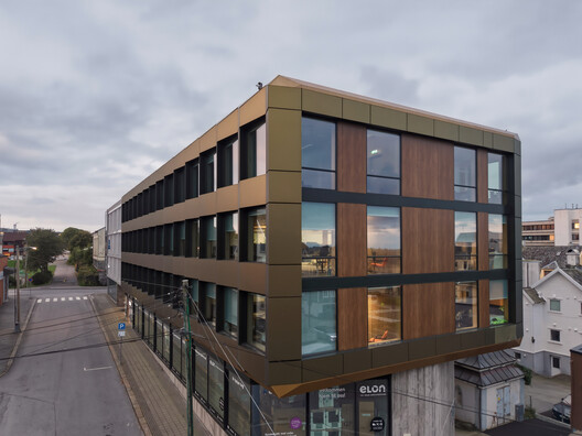 Geometry that Generates Energy: The Solar Facade of Breidablikk Gården, Norway Geometry that Generates Energy: The Solar Facade of Breidablikk Gården, Norway - Image 24 of 27