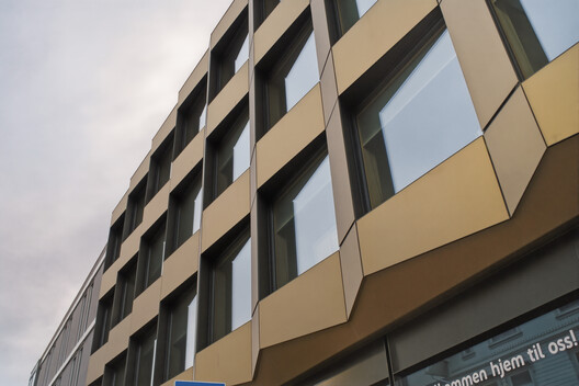 Geometry that Generates Energy: The Solar Facade of Breidablikk Gården, Norway Geometry that Generates Energy: The Solar Facade of Breidablikk Gården, Norway - Image 20 of 27