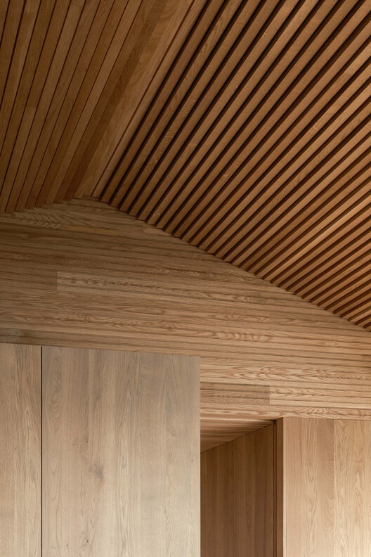 Cabaña Ostøya / R21 Arkitekter - Fotografía interior, Madera