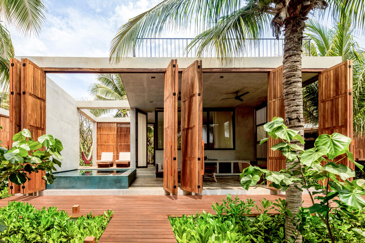 Casa Nova / TAC Taller Alberto Calleja - Exterior Photography, Wood