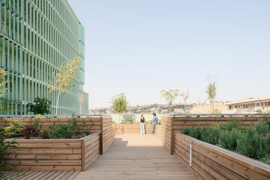 OASIS Student Residence / ATELIER STEPHANE FERNANDEZ OASIS Student Residence / ATELIER STEPHANE FERNANDEZ - Exterior Photography
