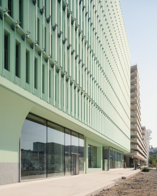 OASIS Student Residence / ATELIER STEPHANE FERNANDEZ OASIS Student Residence / ATELIER STEPHANE FERNANDEZ - Exterior Photography