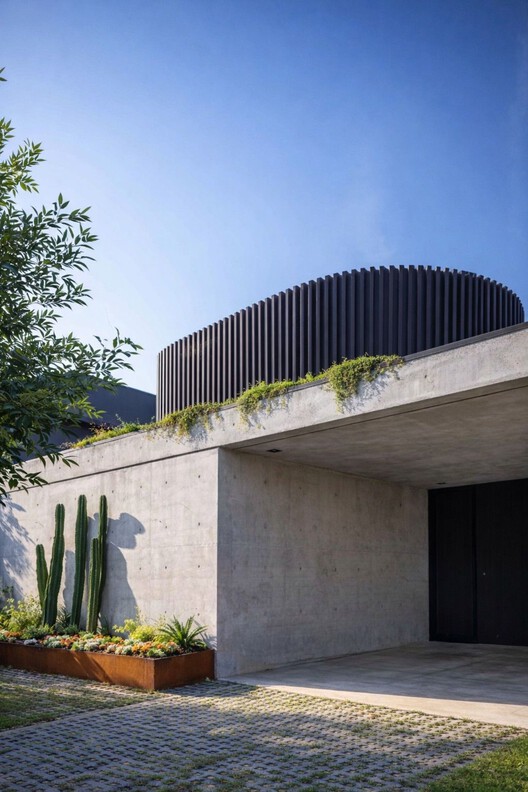 Casa HIKARI / Estudio PK Casa HIKARI / Estudio PK - Fotografía exterior, Concreto