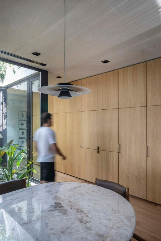 Casa HIKARI / Estudio PK Casa HIKARI / Estudio PK - Fotografía interior, Cocina, Madera, Iluminación, Vidrio