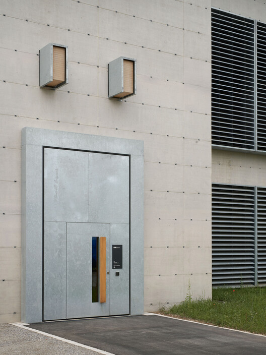 Data Center ETH Zurich / Penzel Valier - Interior Photography, Concrete