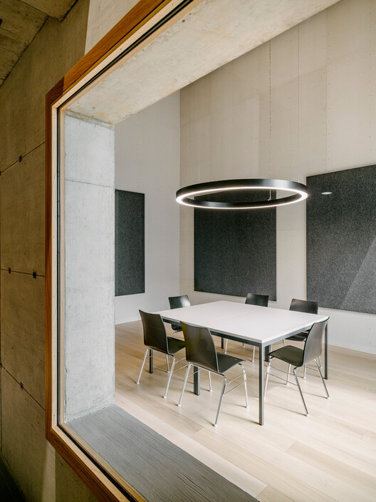 Data Center ETH Zurich / Penzel Valier - Interior Photography