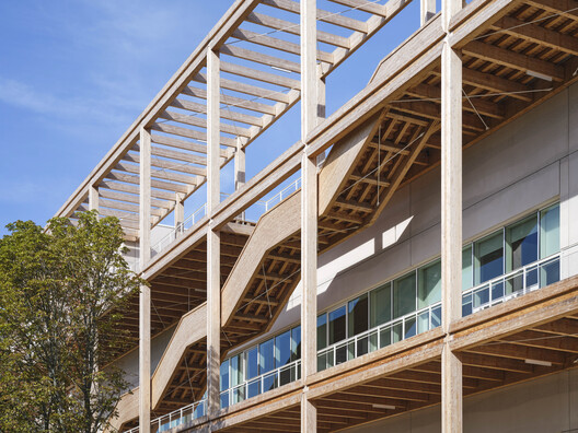 Centre Pompidou Francilien — Fabrique de l’Art / PCA-STREAM Centre Pompidou Francilien — Fabrique de l’Art / PCA-STREAM - Exterior Photography, Wood, Glass, Beam