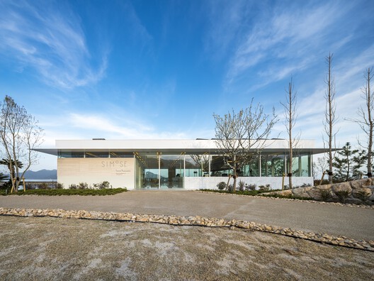 SIMOSE Museum & Auberge / Shigeru Ban Architects SIMOSE Museum & Auberge / Shigeru Ban Architects - Image 6 of 32
