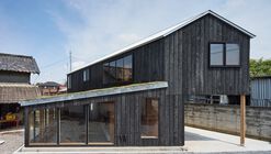 House in Mibu / Tato Architects