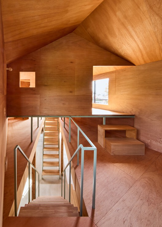 House in Mibu / Tato Architects House in Mibu / Tato Architects - Interior Photography, Stairs, Wood