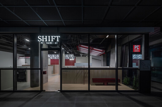 Shift Pc Suyu Office / RVMN Shift Pc Suyu Office / RVMN - Image 6 of 18