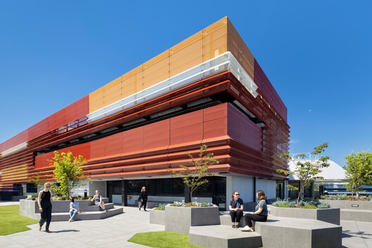 Port Melbourne Secondary College / Billard Leece Partnership Port Melbourne Secondary College / Billard Leece Partnership - Exterior Photography