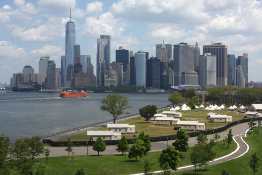 Flat Land, Hidden Water: Architecture on Reclaimed Ground - Image 11 of 13