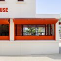 L'AIGUILLEUSE - Renovation of a former railway signal box into a kiosk-bar / Studio Téré - Interior Photography, Refurbishment