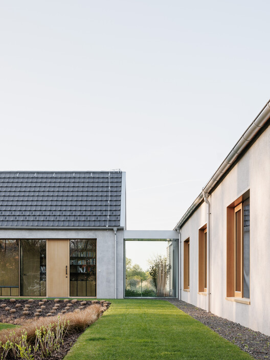 House by the Vineyard / ARCHITEKTI mikulaj & mikulajova - Exterior Photography