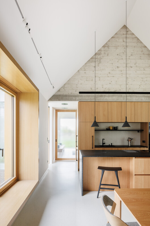 House by the Vineyard / ARCHITEKTI mikulaj & mikulajova - Interior Photography, Kitchen, Wood