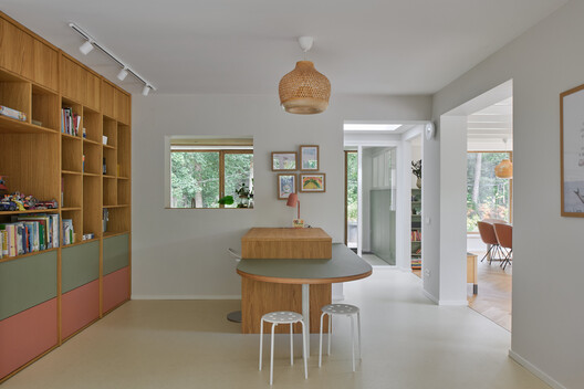 Family home Eemnes / Kumiki Family home Eemnes / Kumiki - Interior Photography, Dining room, Wood, Shelving, Table, Lighting, Chair, Glass