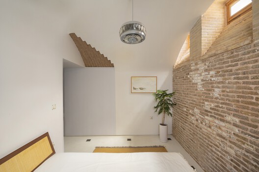 Casa Minoudar / harandi & harandi architects Casa Minoudar / harandi & harandi architects - Fotografía interior, Madera, Iluminación, Dormitorio, Camas