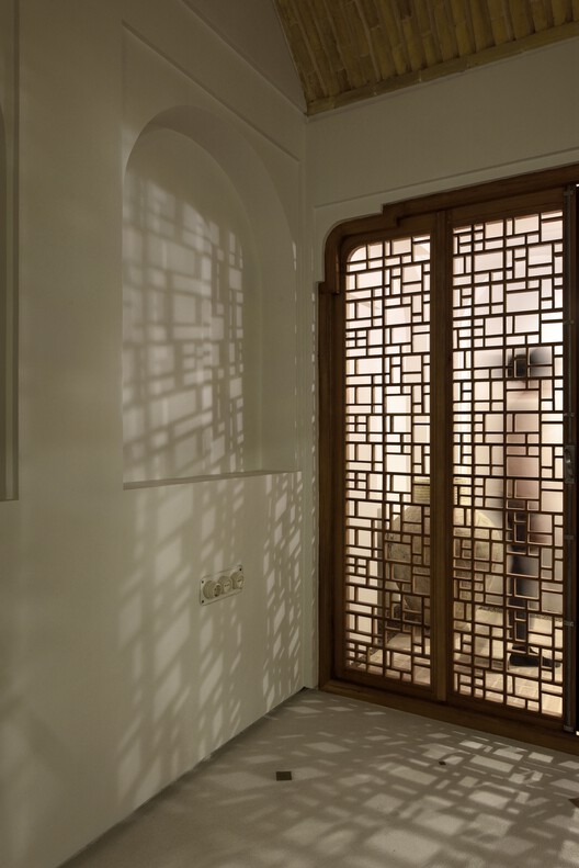 Casa Minoudar / harandi & harandi architects Casa Minoudar / harandi & harandi architects - Fotografía interior, Madera, Puerta, Vidrio