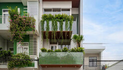 Calm Haven House / ADA Design & Build