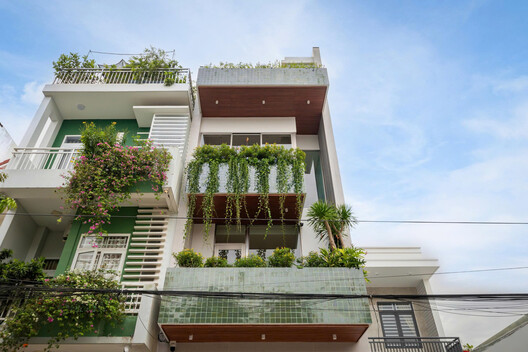 Calm Haven House / ADA Design & Build Calm Haven House / ADA Design & Build - Exterior Photography, Balcony